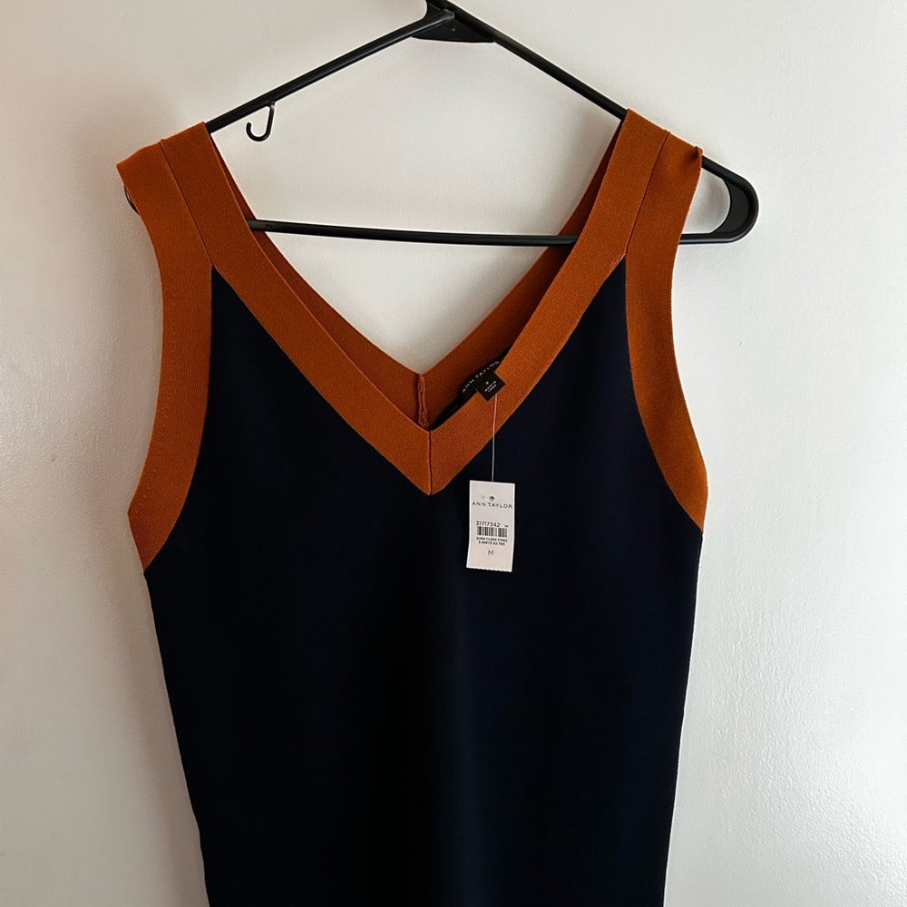 Ann Taylor Black and Orange V-Neck Sleeveless Top